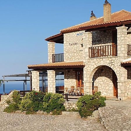 Nireas : Stone Villa Orthoniai Exterior photo